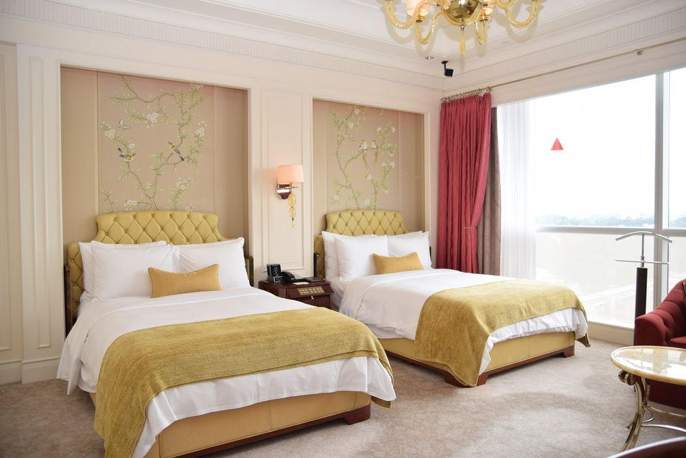 The St. Regis Hotel Singapore